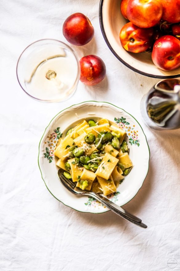 Letnie cacio e pepe z bobem, pieprzem i tymiankiem 8