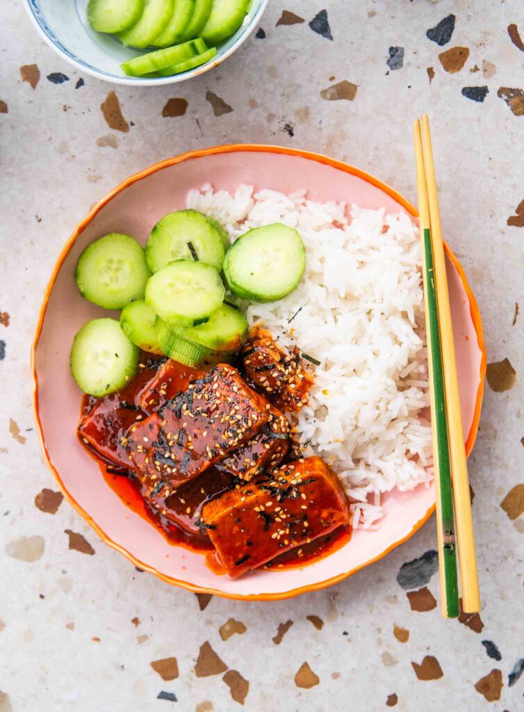 Duszone tofu w sosie gochujang 2 Duszone tofu w sosie gochujang