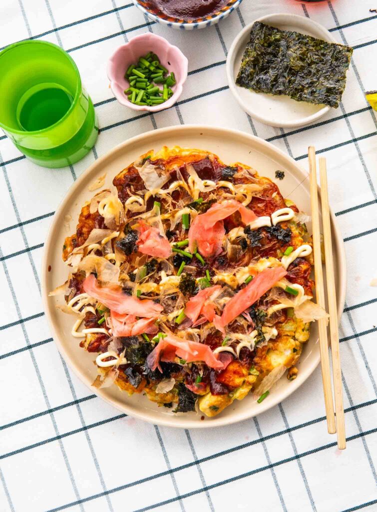 Okonomiyaki: japońskie placki z kapusty i czego tylko chcesz 1 Okonomiyaki