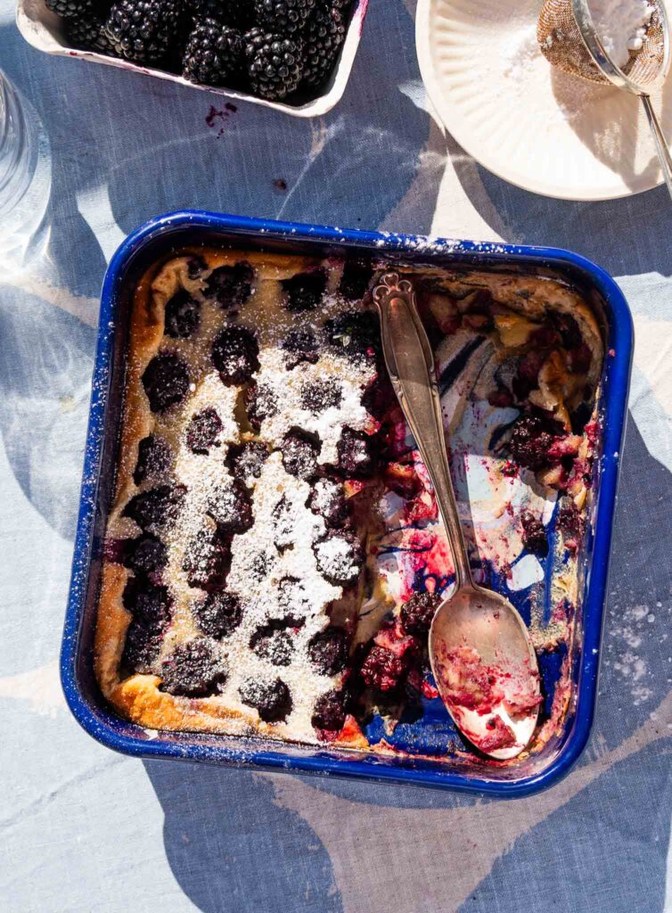 Clafoutis z jeżynami