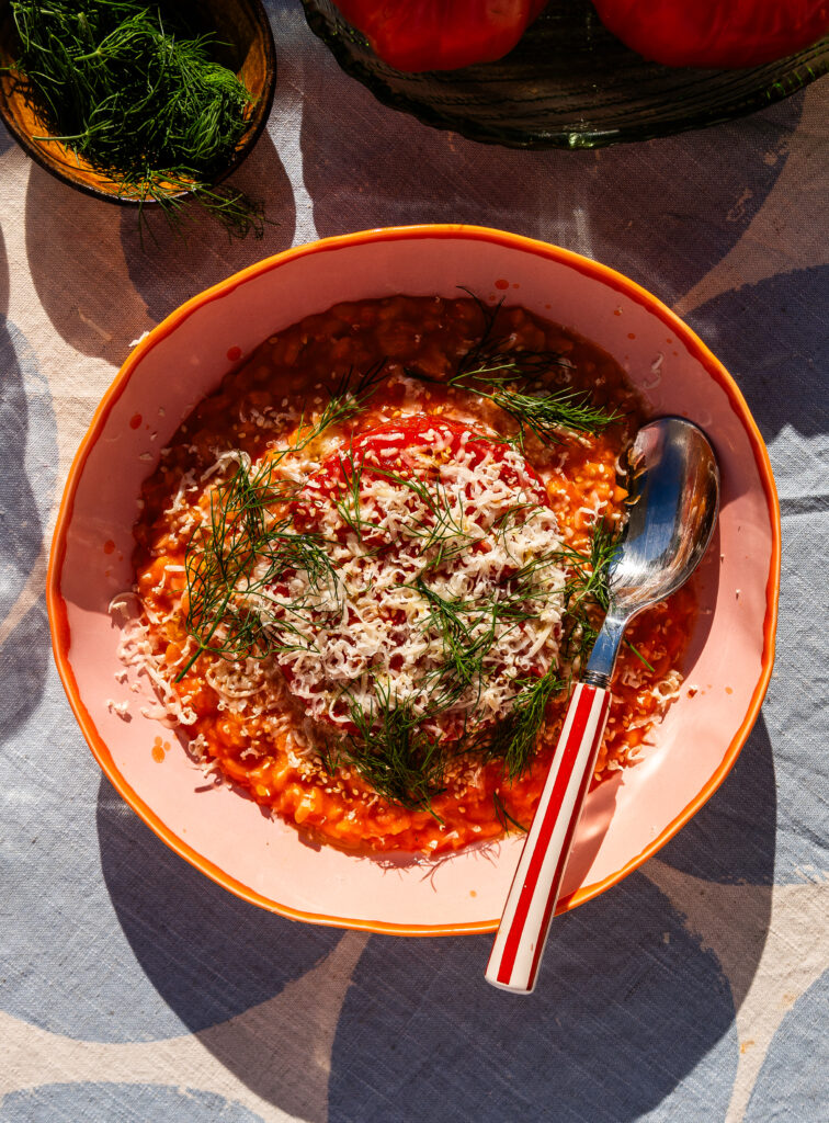 Bardzo pomidorowe risotto ze zmrożonym serem kozim 3 Bardzo pomidorowe risotto ze zmrożonym serem kozim 2