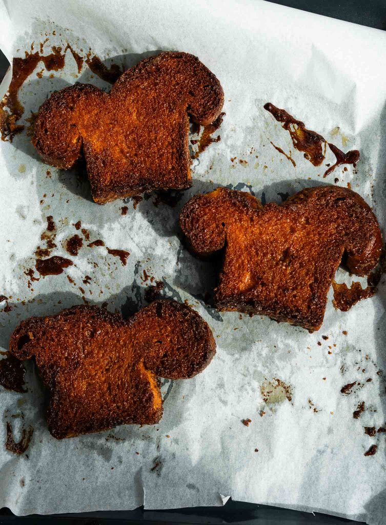 Cynamonowe miodowe grzanki