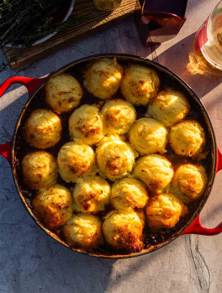 Zapiekanka grzybowa pod chrupiącymi ziemniakami