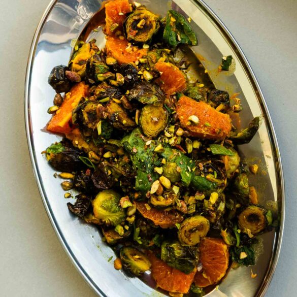 Chrupiąca brukselka w pomarańczach
