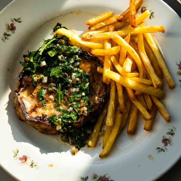 Céleri frites - steki z selera z salsą verde