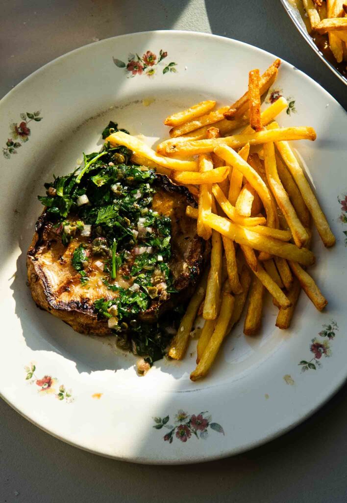 Céleri frites - steki z selera z salsą verde