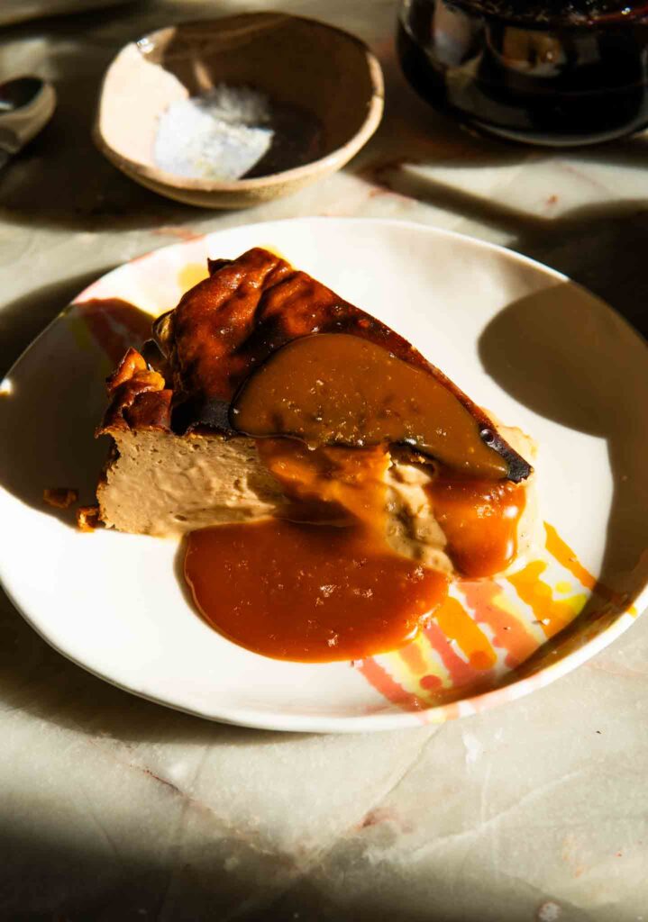 Karmelowo-Orzechowy Baskijski Skyrnik (KOBS)