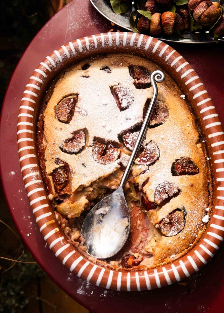 Cynamonowe clafoutis ze śliwkami i figami 1 Cynamonowe clafoutis ze śliwkami i figami
